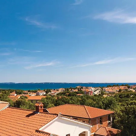 Two-bedroom In Betiga Barbariga